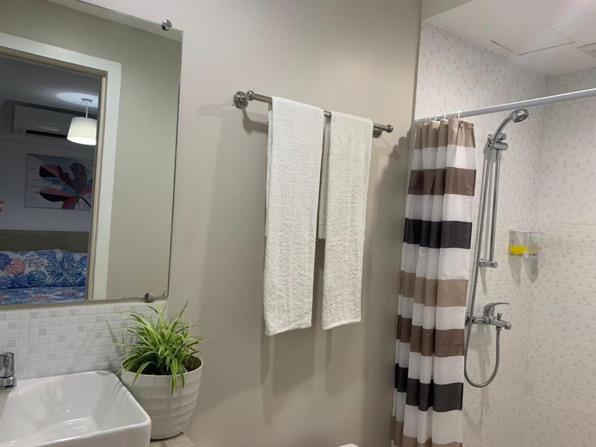 Cebu Mini Hotel Екстер'єр фото